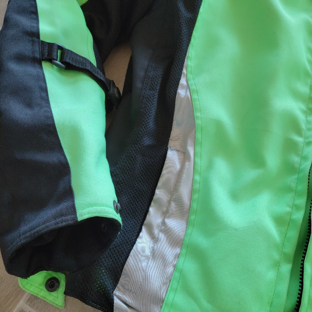 Motorcycle Jacket - Picture 3 of 7